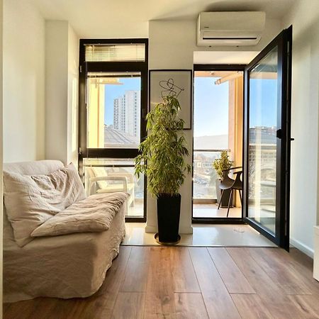 טביליסי City Center - Next To Holiday Inn -2Br Apartment מראה חיצוני תמונה