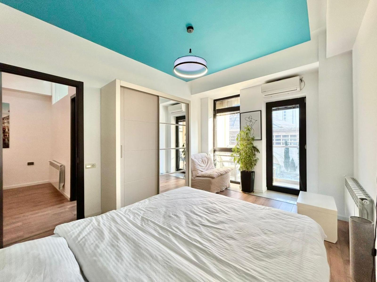 טביליסי City Center - Next To Holiday Inn -2Br Apartment מראה חיצוני תמונה