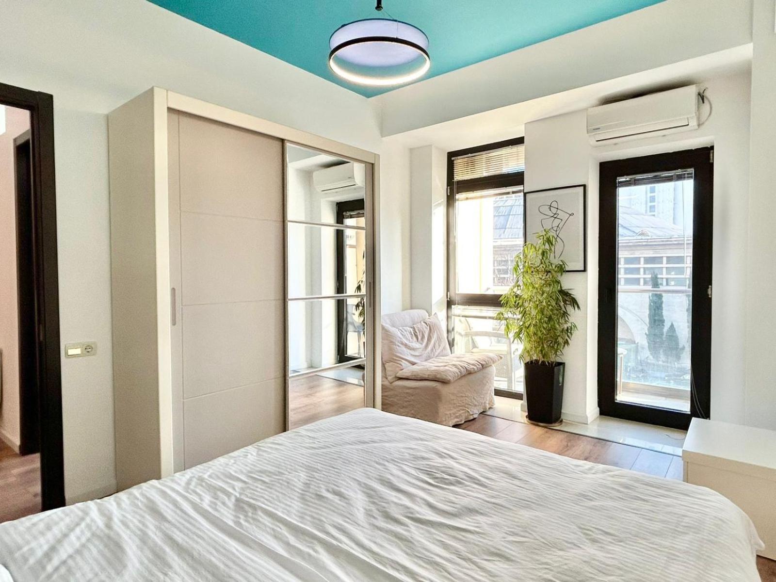טביליסי City Center - Next To Holiday Inn -2Br Apartment מראה חיצוני תמונה