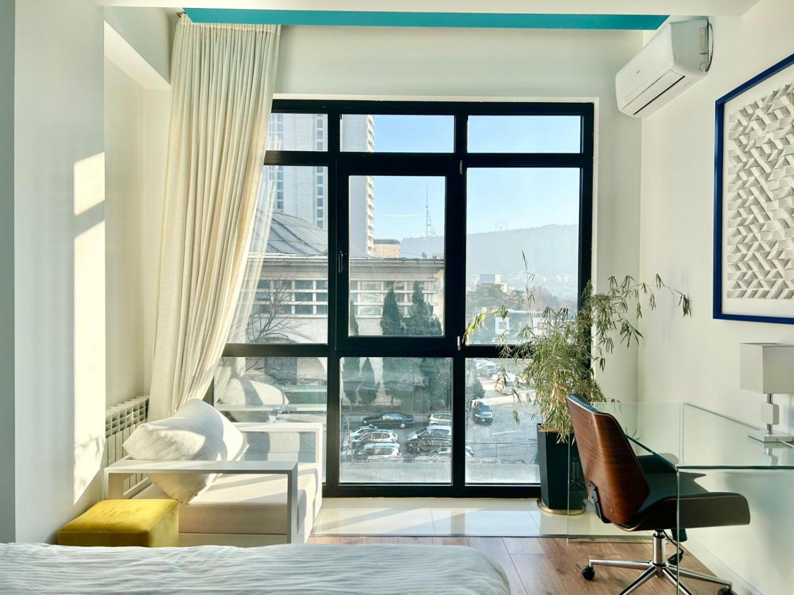 טביליסי City Center - Next To Holiday Inn -2Br Apartment מראה חיצוני תמונה