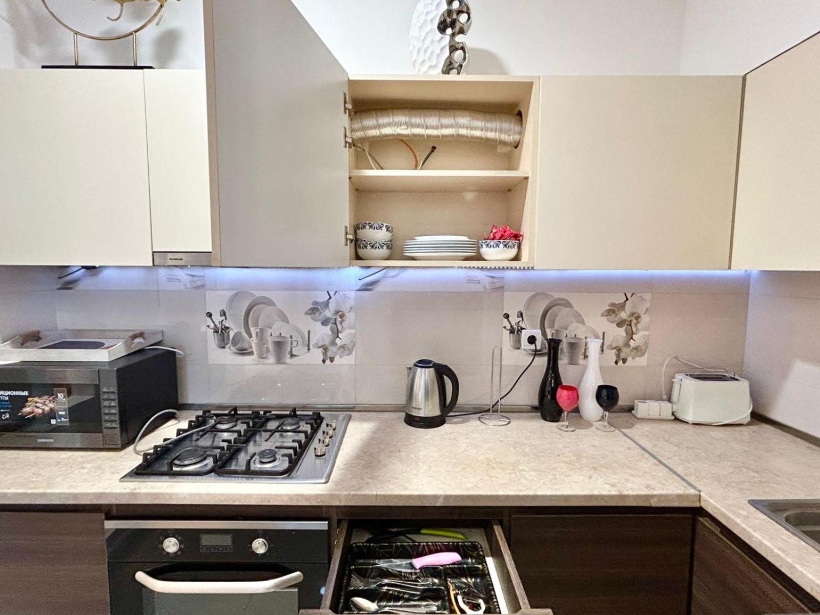 טביליסי City Center - Next To Holiday Inn -2Br Apartment מראה חיצוני תמונה