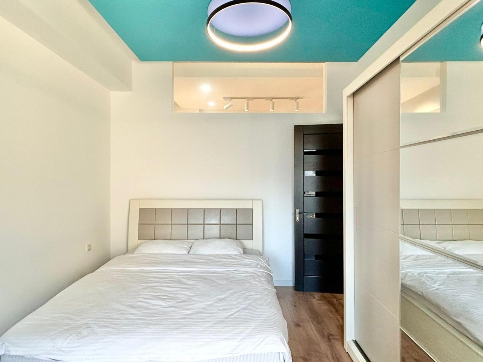 טביליסי City Center - Next To Holiday Inn -2Br Apartment מראה חיצוני תמונה