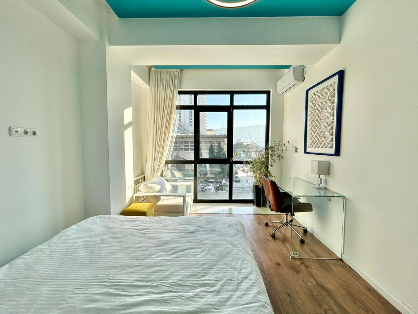 טביליסי City Center - Next To Holiday Inn -2Br Apartment מראה חיצוני תמונה