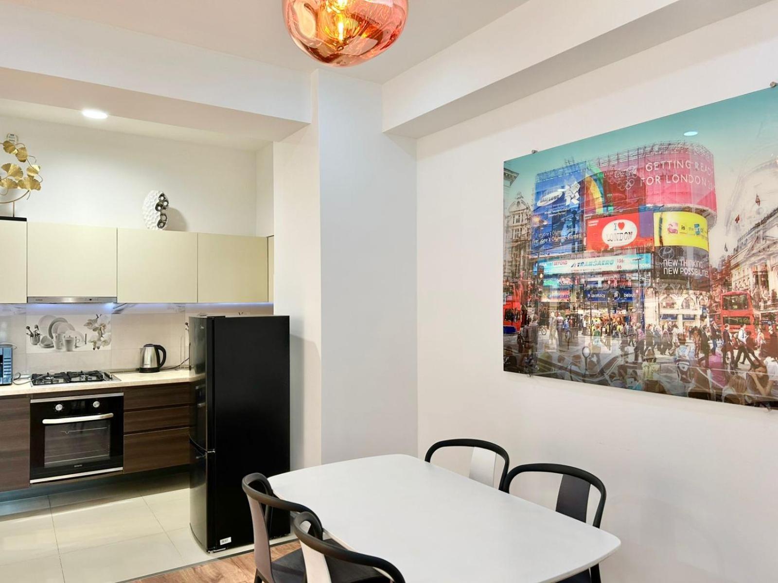 טביליסי City Center - Next To Holiday Inn -2Br Apartment מראה חיצוני תמונה