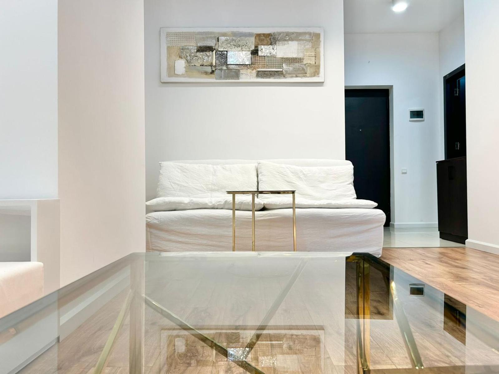 טביליסי City Center - Next To Holiday Inn -2Br Apartment מראה חיצוני תמונה